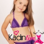 Mor renkli üçken etekli fırfırlı çocuk bikini modelleri